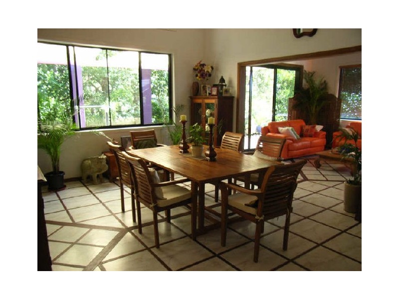 6 Whitesan Blue Terrace, Blacks Beach QLD 4740