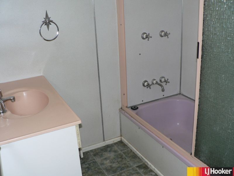 1 Weir Street, East Mackay QLD 4740