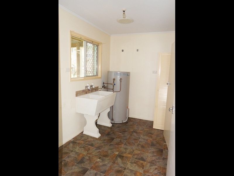 17 Willetts Road, Mount Pleasant QLD 4740