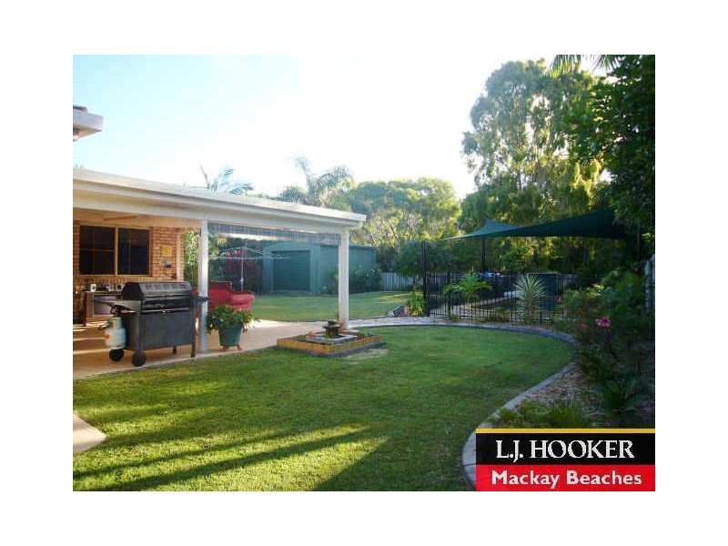 84 Pacific Drive, Blacks Beach QLD 4740