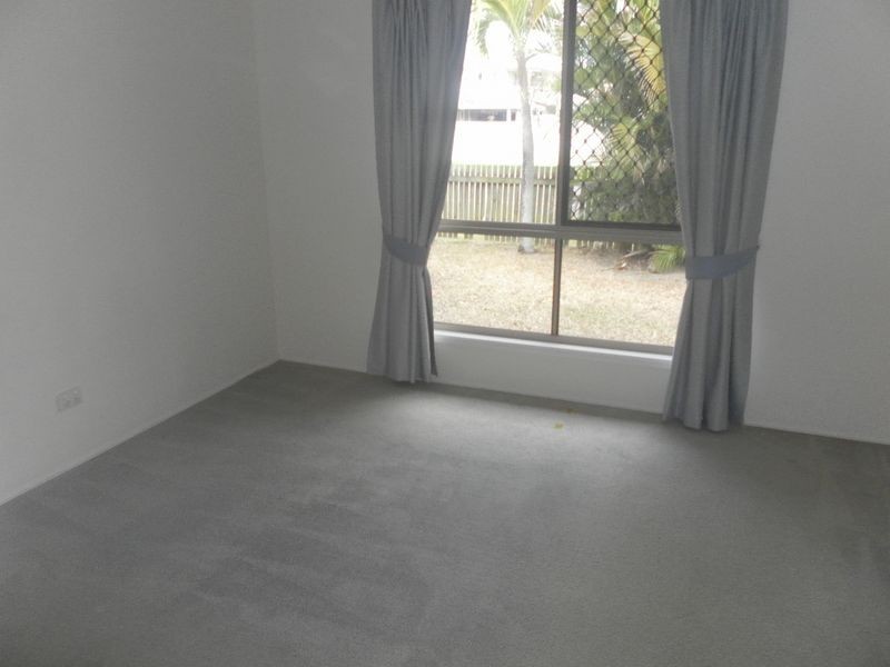 120 Broomdykes Drive, Beaconsfield QLD 4740