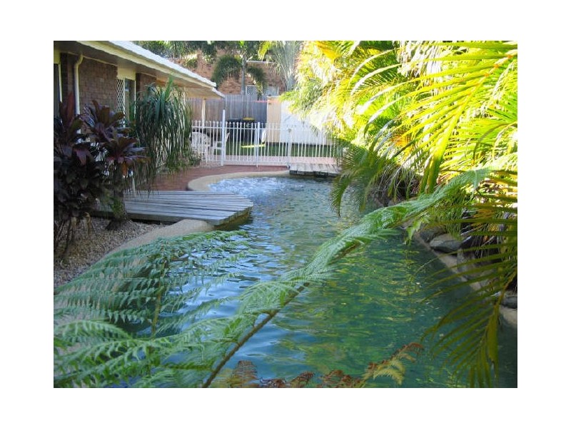 9 Marzan Street, Rural View QLD 4740