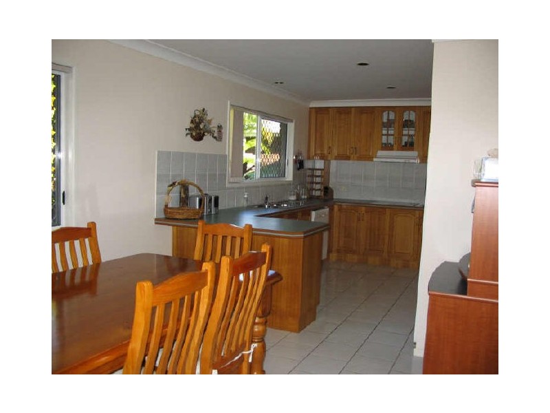 9 Marzan Street, Rural View QLD 4740