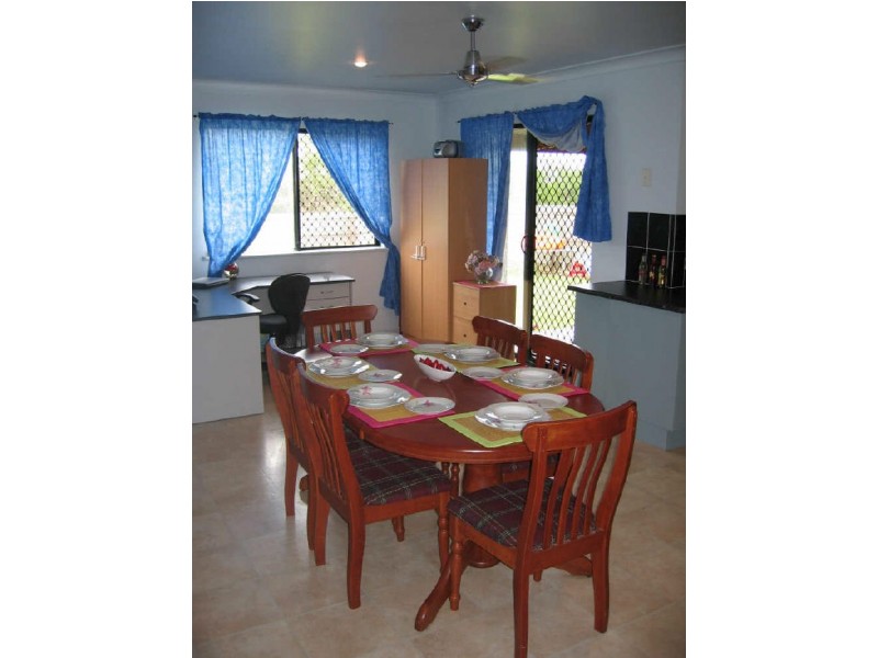 2 Busuttin Drive, Eimeo QLD 4740