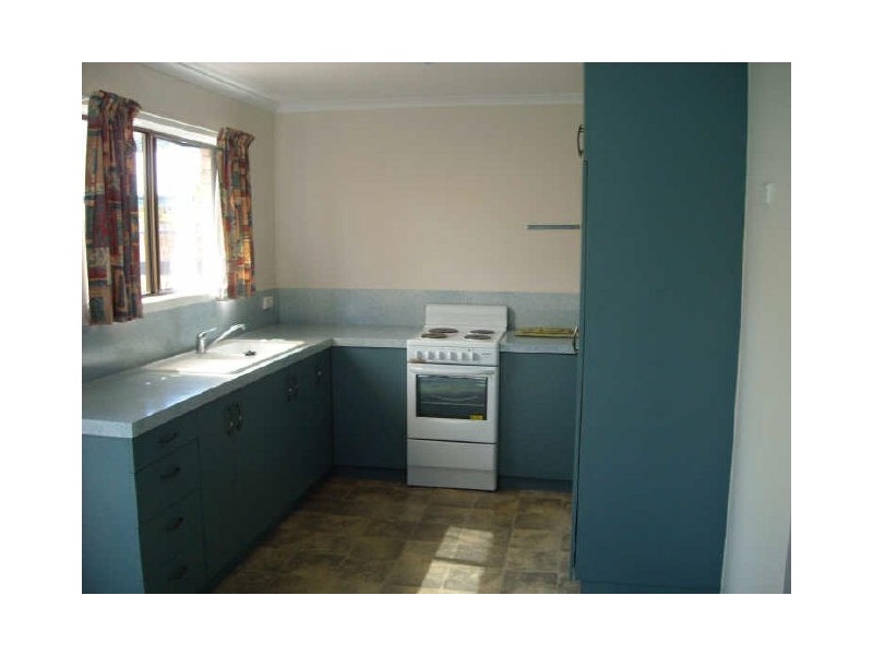 2/10 Ungerer Street, North Mackay QLD 4740