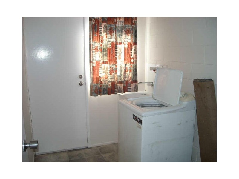 2/10 Ungerer Street, North Mackay QLD 4740