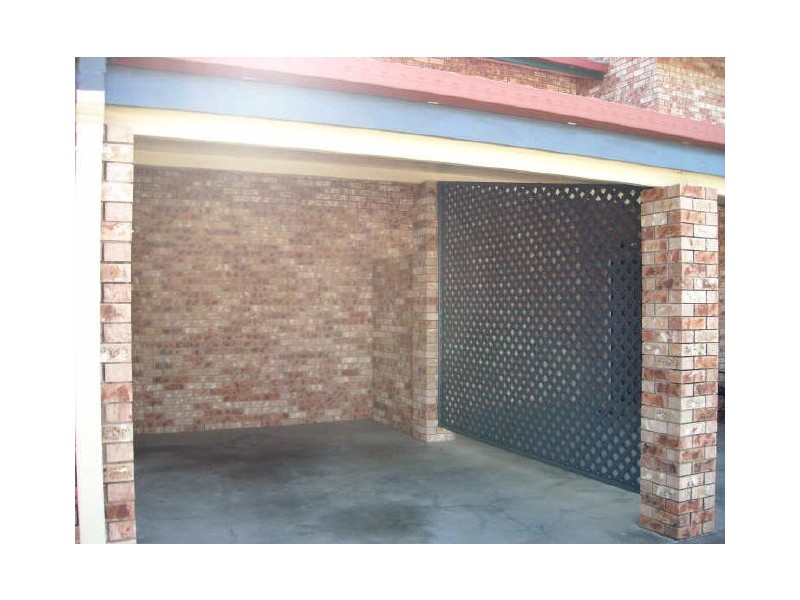 2/10 Ungerer Street, North Mackay QLD 4740