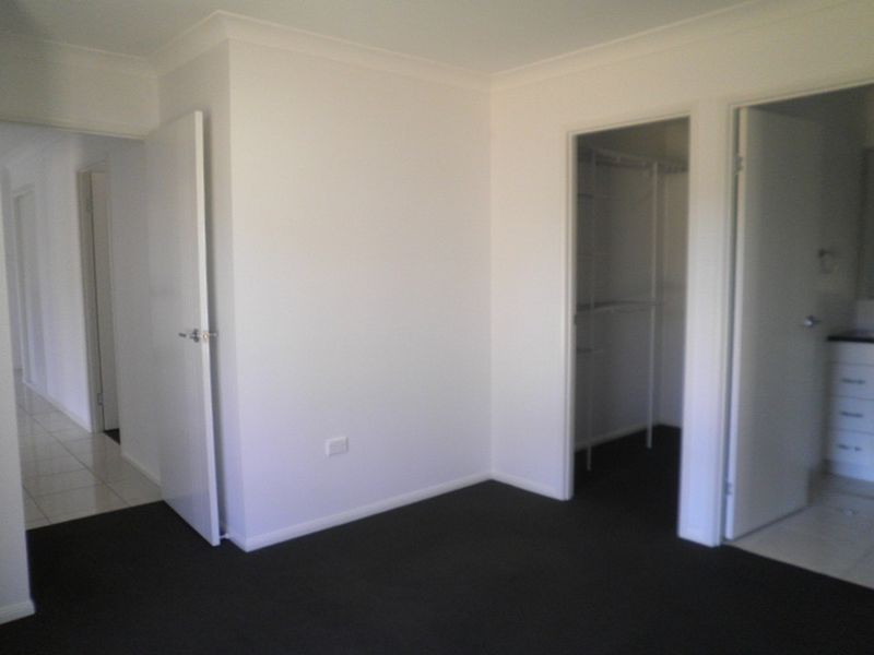 51 Waverley Street, Bucasia QLD 4750
