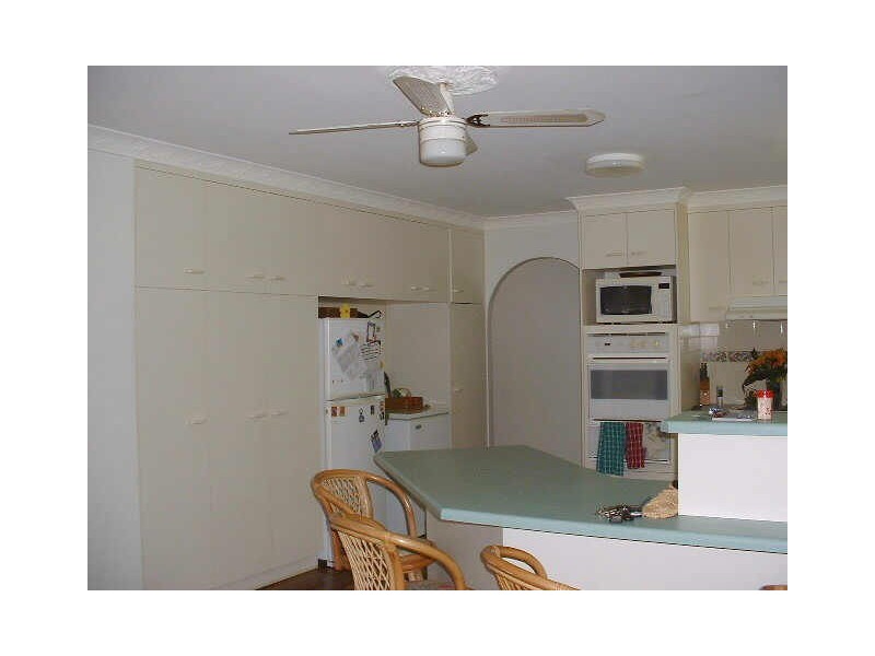 2 Townsend Street, Bucasia QLD 4750