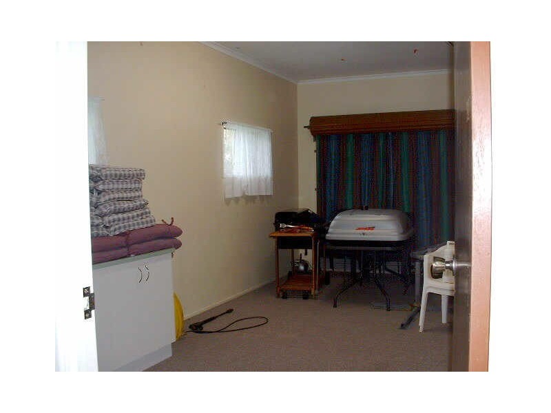 2 Townsend Street, Bucasia QLD 4750