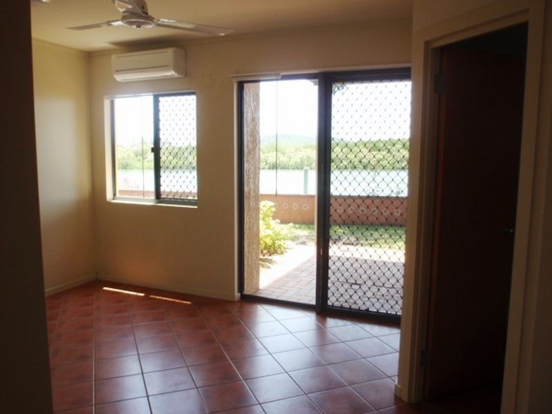 2/32 Bassett Street, North Mackay QLD 4740