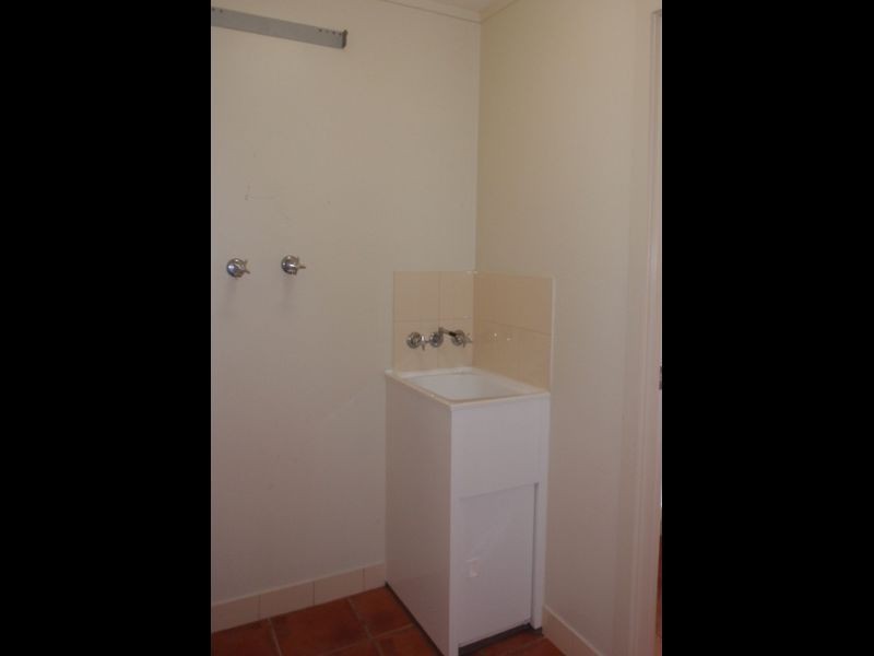 2/32 Bassett Street, North Mackay QLD 4740