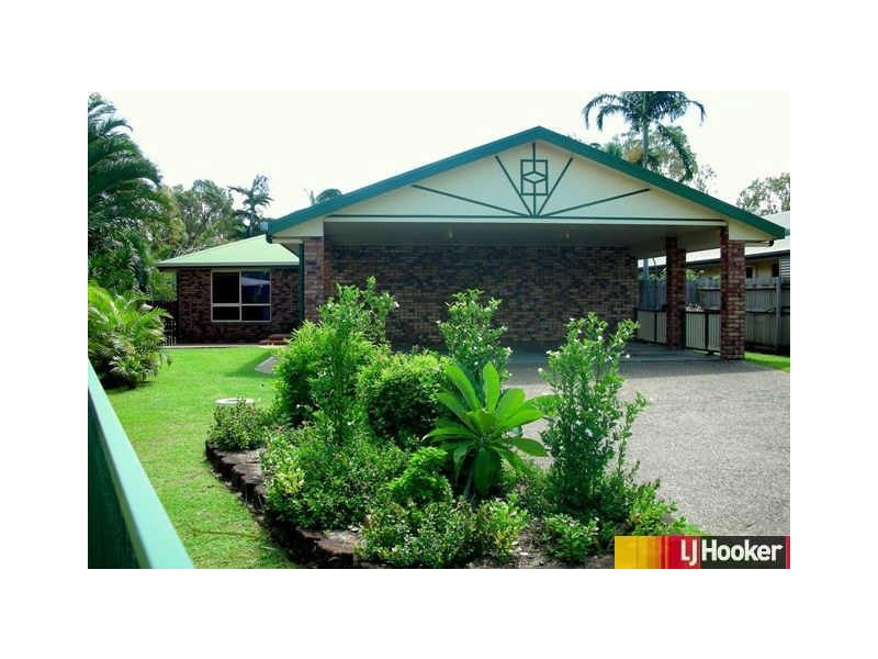 18 Hayman Court, Bucasia QLD 4750