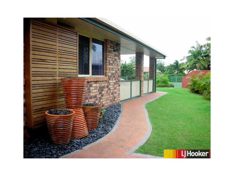 18 Hayman Court, Bucasia QLD 4750