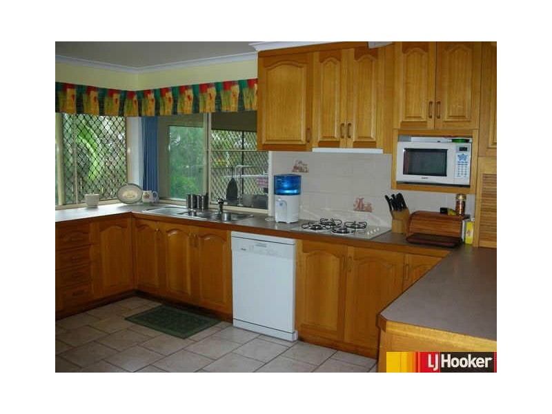 18 Hayman Court, Bucasia QLD 4750
