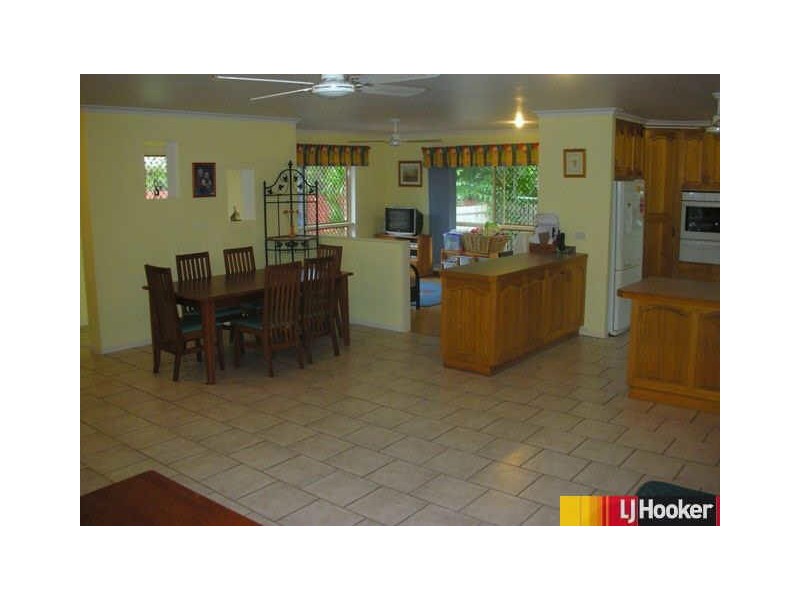 18 Hayman Court, Bucasia QLD 4750