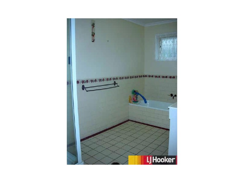 18 Hayman Court, Bucasia QLD 4750