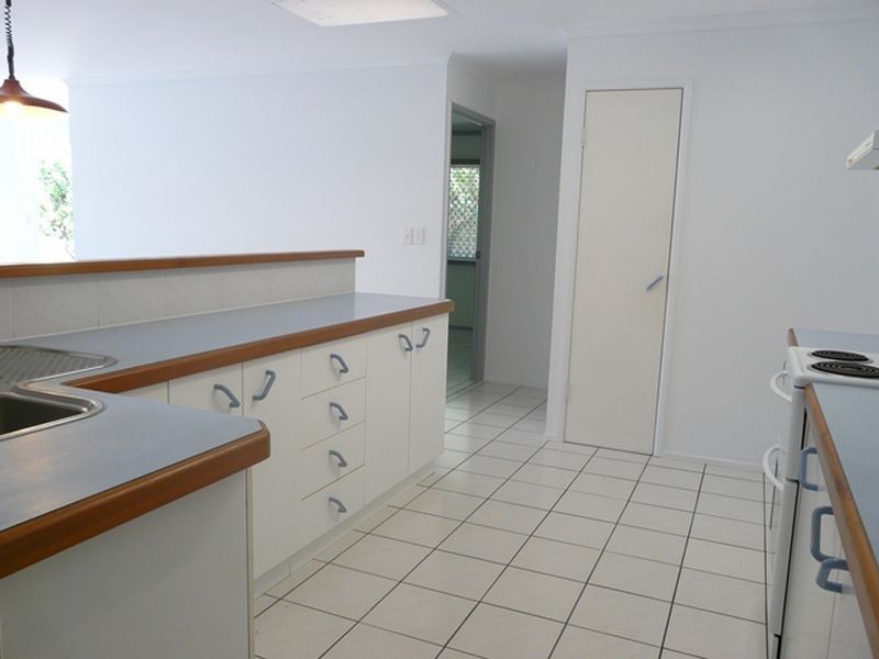 7 Wallace Street, Bucasia QLD 4750