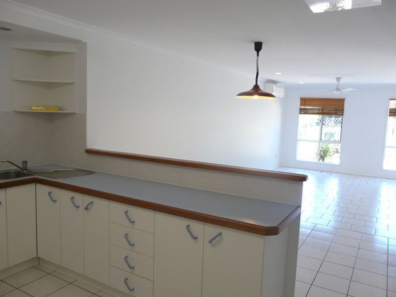 7 Wallace Street, Bucasia QLD 4750