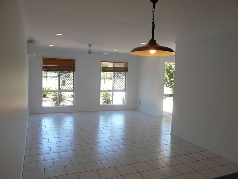 7 Wallace Street, Bucasia QLD 4750