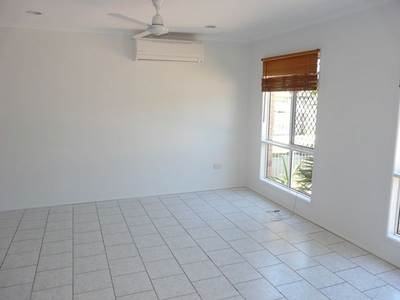 7 Wallace Street, Bucasia QLD 4750