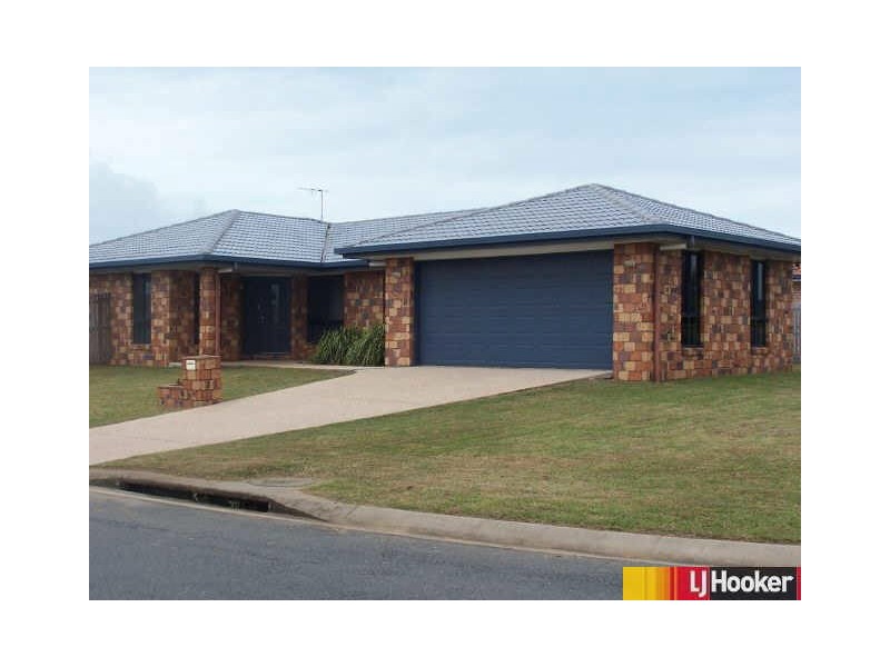 18 Marine Parade, Bucasia QLD 4750