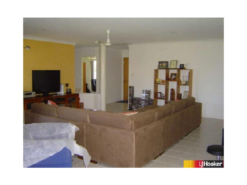20 Michelle Crescent, Bucasia QLD 4750