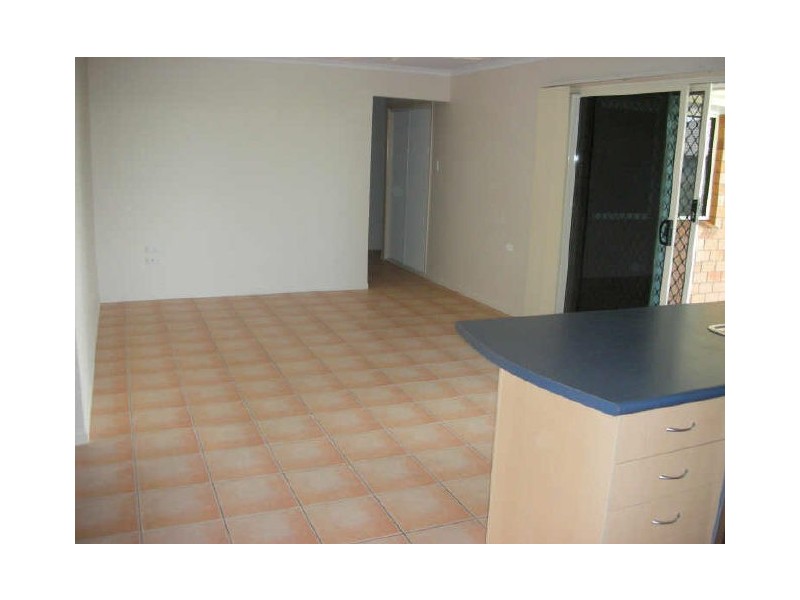 17 Crofton Close, Rural View QLD 4740