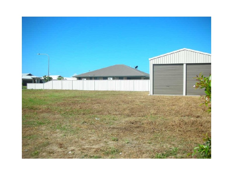 37 Stone Drive, Bucasia QLD 4750