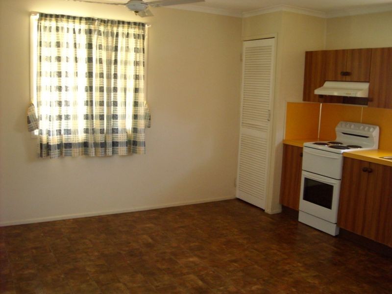 17 Knight Street, Mount Pleasant QLD 4740