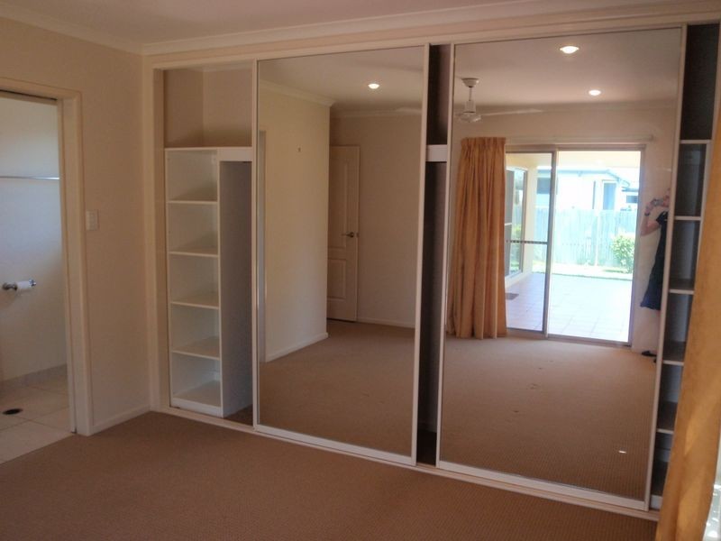 16 Seacove Court, Eimeo QLD 4740
