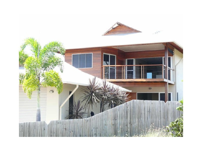 41 Beach Road, Dolphin Heads QLD 4740