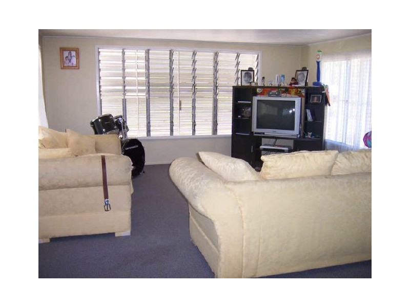 146 Waverley Street, Bucasia QLD 4750