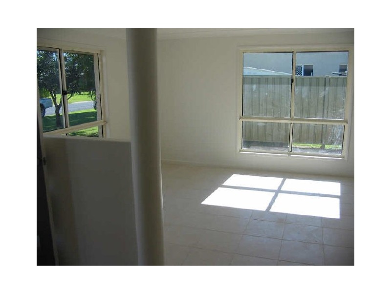 5 Michelle Crescent, Bucasia QLD 4750