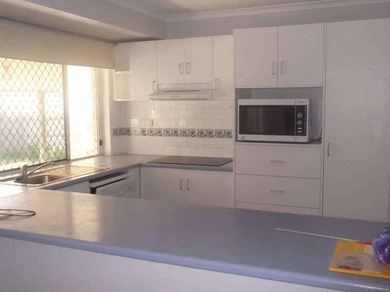 11 Volute Street, Shoal Point QLD 4750