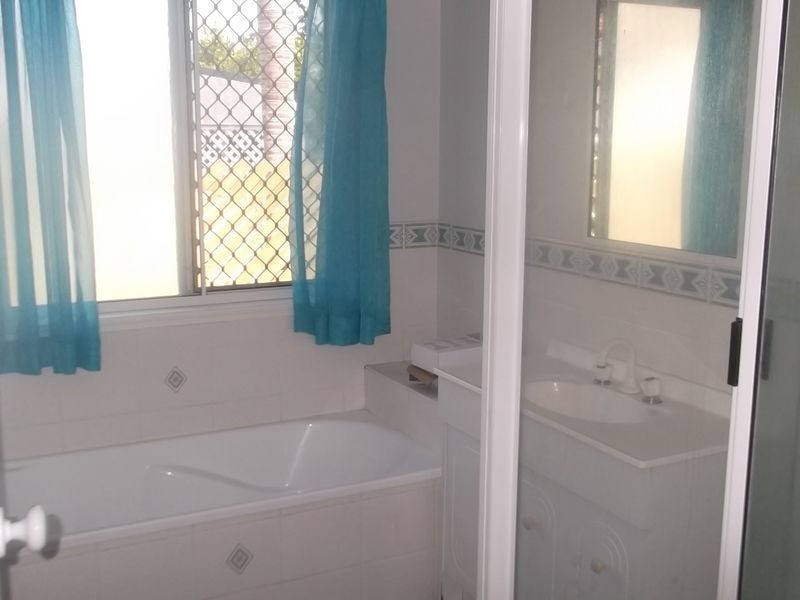 11 Volute Street, Shoal Point QLD 4750