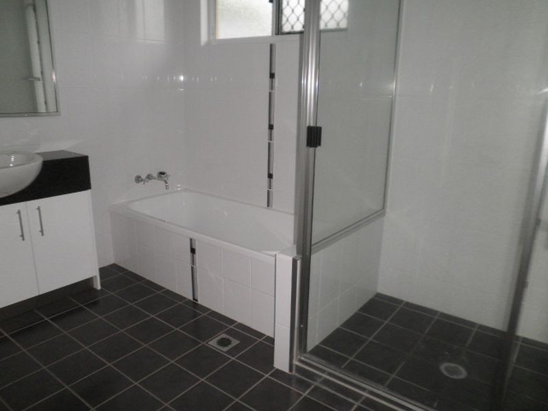 4/8 Admiral Drive, Dolphin Heads QLD 4740