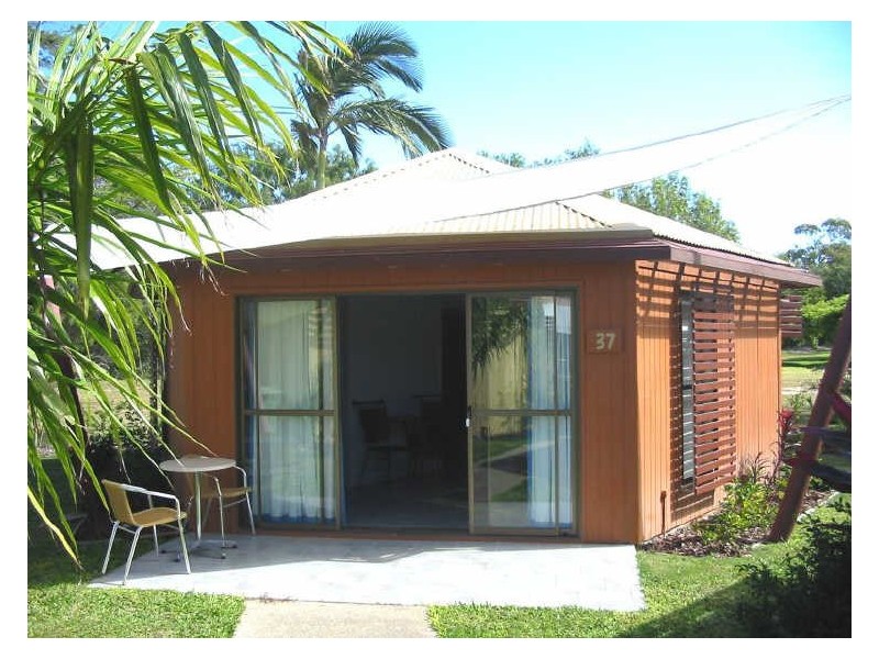 32 Bungalow Ko-Huna Resort, Bucasia QLD 4750