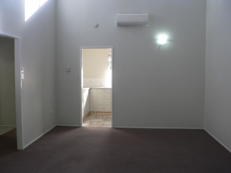 2/16 Rae Street, Mackay QLD 4740