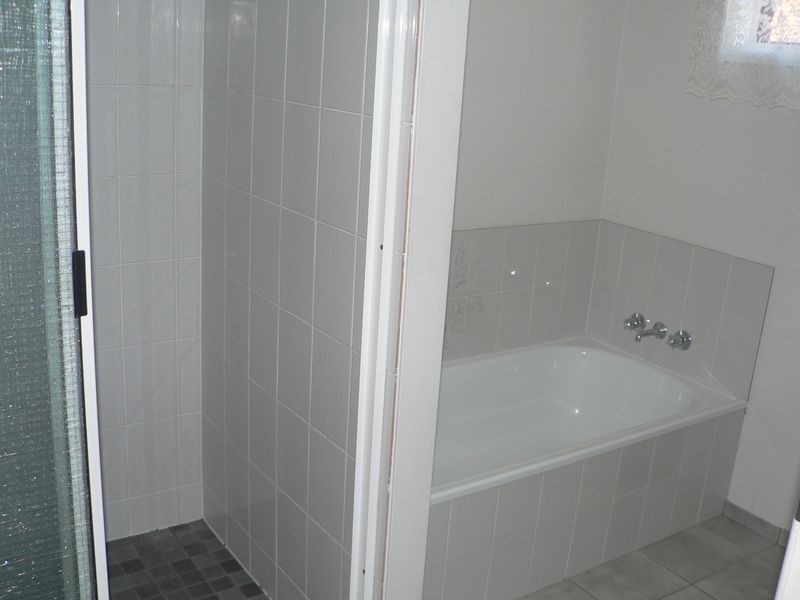 2/16 Rae Street, Mackay QLD 4740