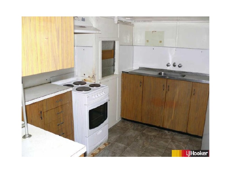 8 Malcomson Street, North Mackay QLD 4740