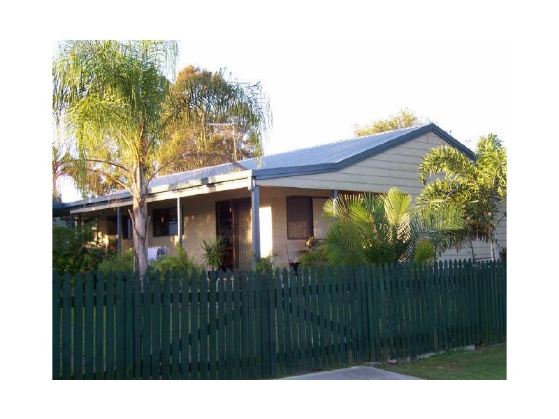 20 Geoffrey Thomas Drive, Bucasia QLD 4750