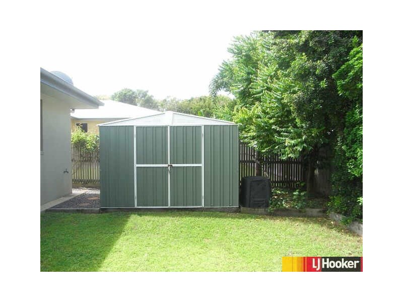 2 Navigator Court, Shoal Point QLD 4750