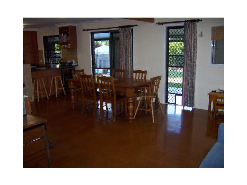 3 Wilson Court, Eimeo QLD 4740