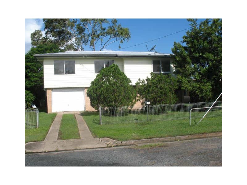 33 Mengel Street, Mackay QLD 4740