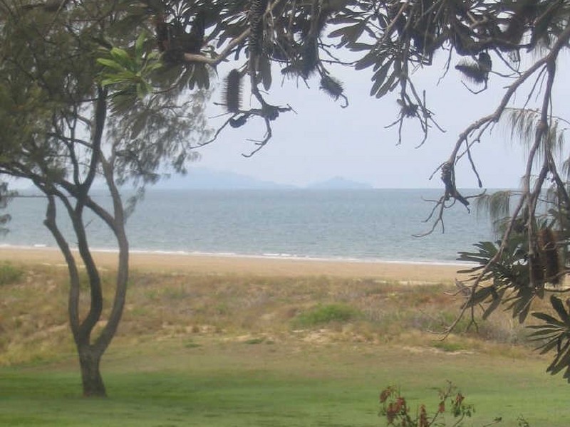 Bungalow 4 Ko-Huna Resort, Bucasia QLD 4750