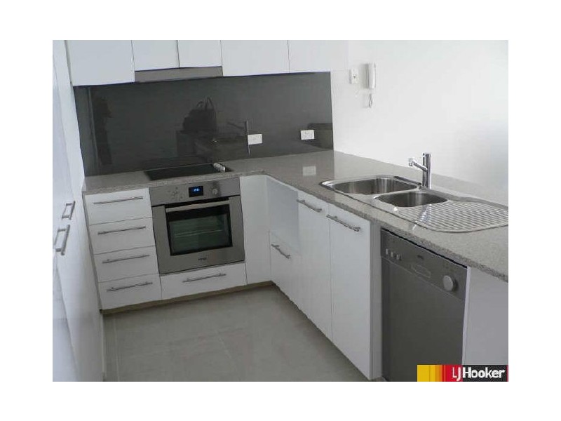 APT/38 Rivage River Street, Mackay QLD 4740