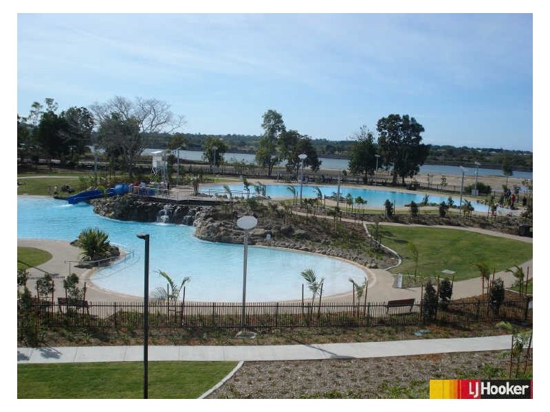 APT/18 Rivage River Street, Mackay QLD 4740