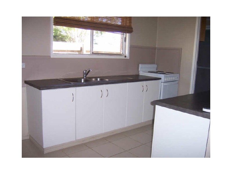 1/13 Osprey Close, Slade Point QLD 4740