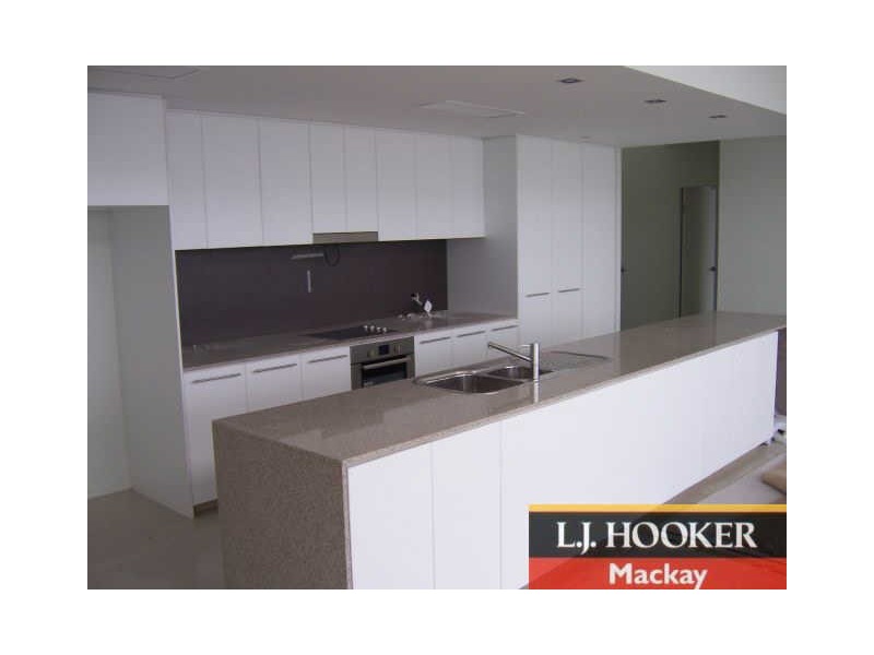 APT/28 Rivage River Street, Mackay QLD 4740